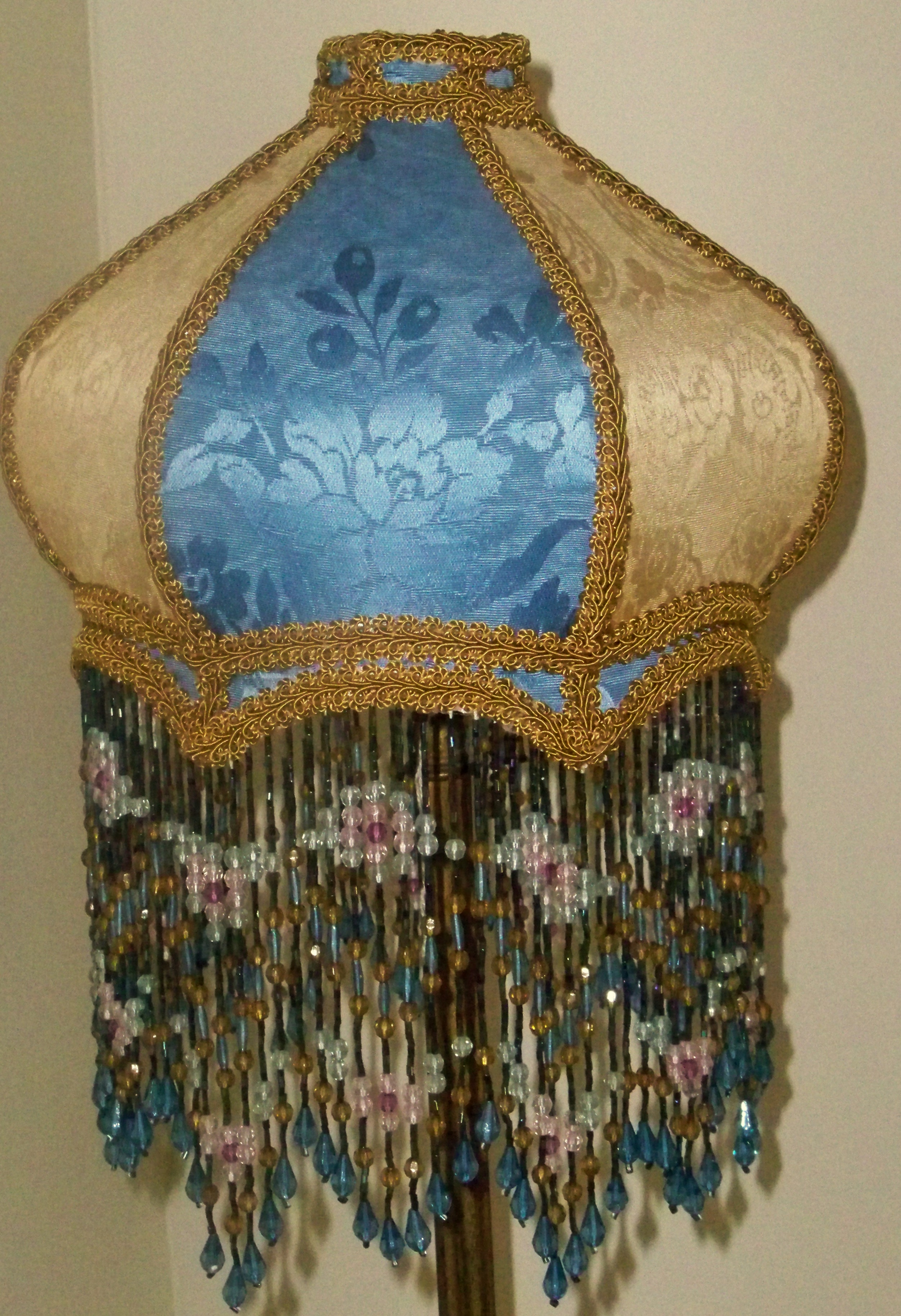 Enchanting Victorian Lampshades Small Custom Vintage Small Crown